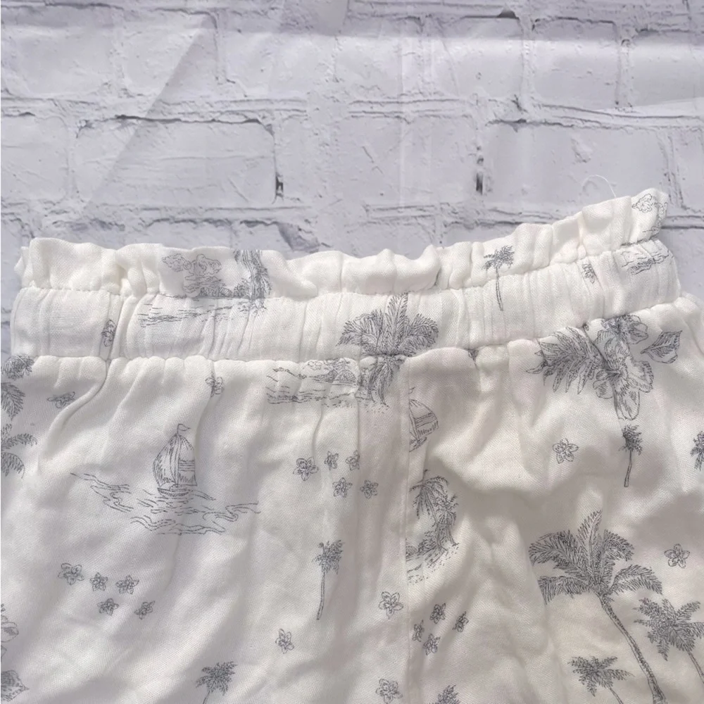Vintage Havana Shorts - Picture 8 of 13